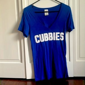 Womens sequence cubs shirt size small. Only worn once.